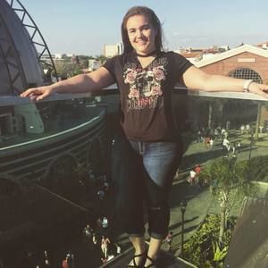 Meet your Posher, Alison